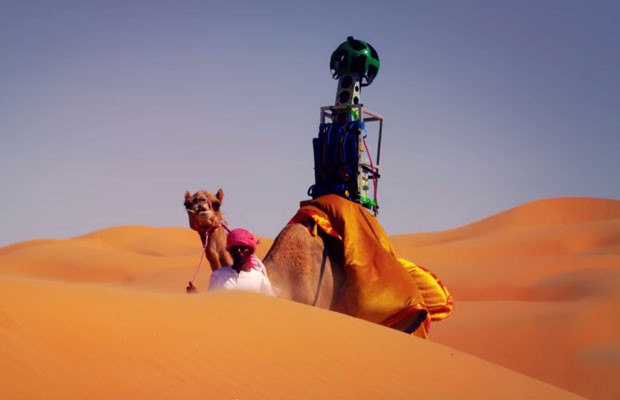 Camelo realiza imagens 360º no deserto para o Google Street View